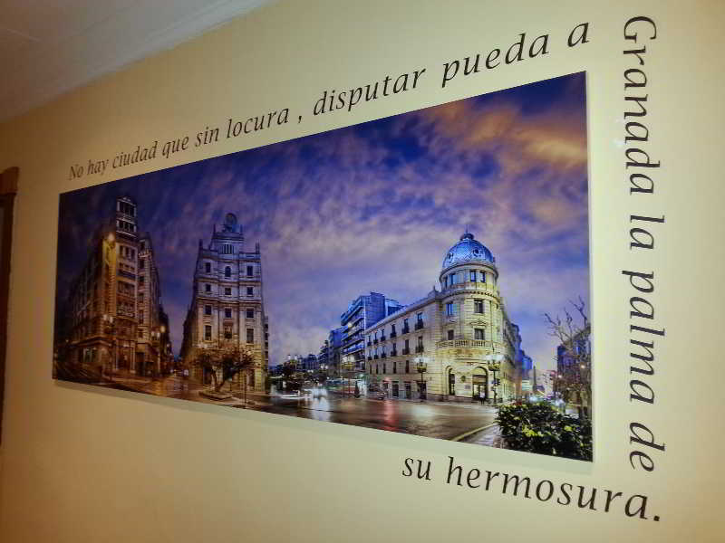 La Curva Hotel *